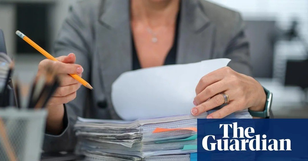 Jefes dicen que la IA aumenta productividad – los trabajadores dicen que se ahogan en 'workslop'