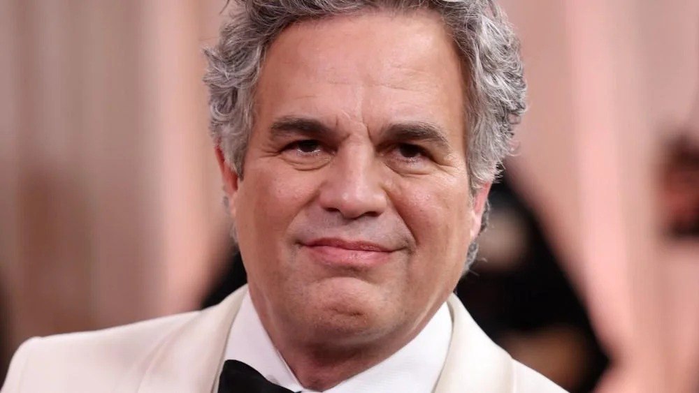 Mark Ruffalo critica fusión Paramount-Warner Bros. en Senado: 'No confíen en las promesas vacías de los millonarios'