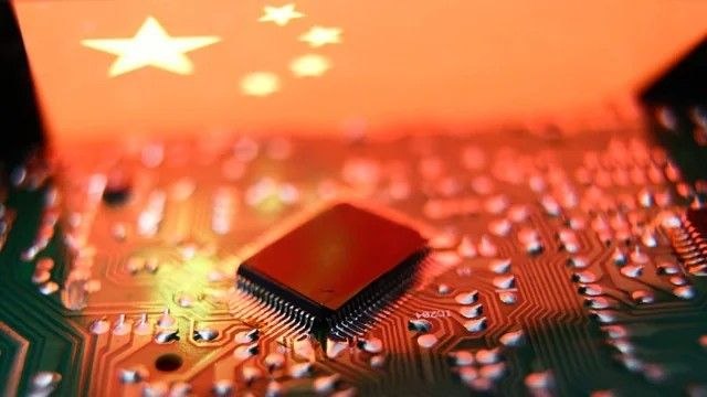 La FCC vota prohibir a los laboratorios chinos certificar electrónicos en EE.UU. por riesgos de seguridad nacional