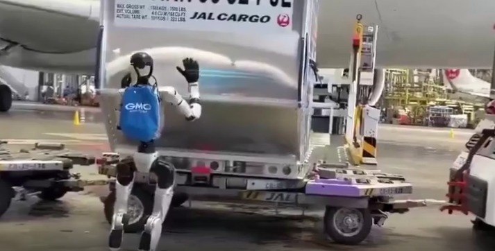 Japan Airlines despliega robots humanoides en el aeropuerto de Haneda