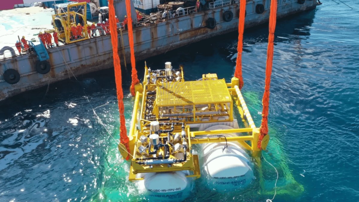 China inaugura el primer centro de datos submarino impulsado por energía eólica marina: 2.000 servidores de IA y refrigeración con agua del océano