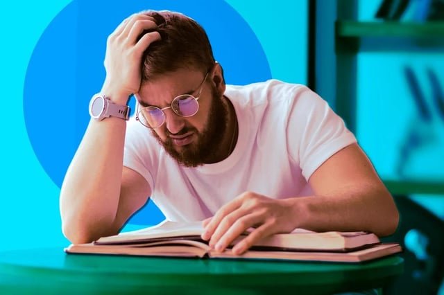 Universitarios pierden rápidamente la capacidad de leer: "Hay un colapso generacional en la lectura y escritura sostenidas"