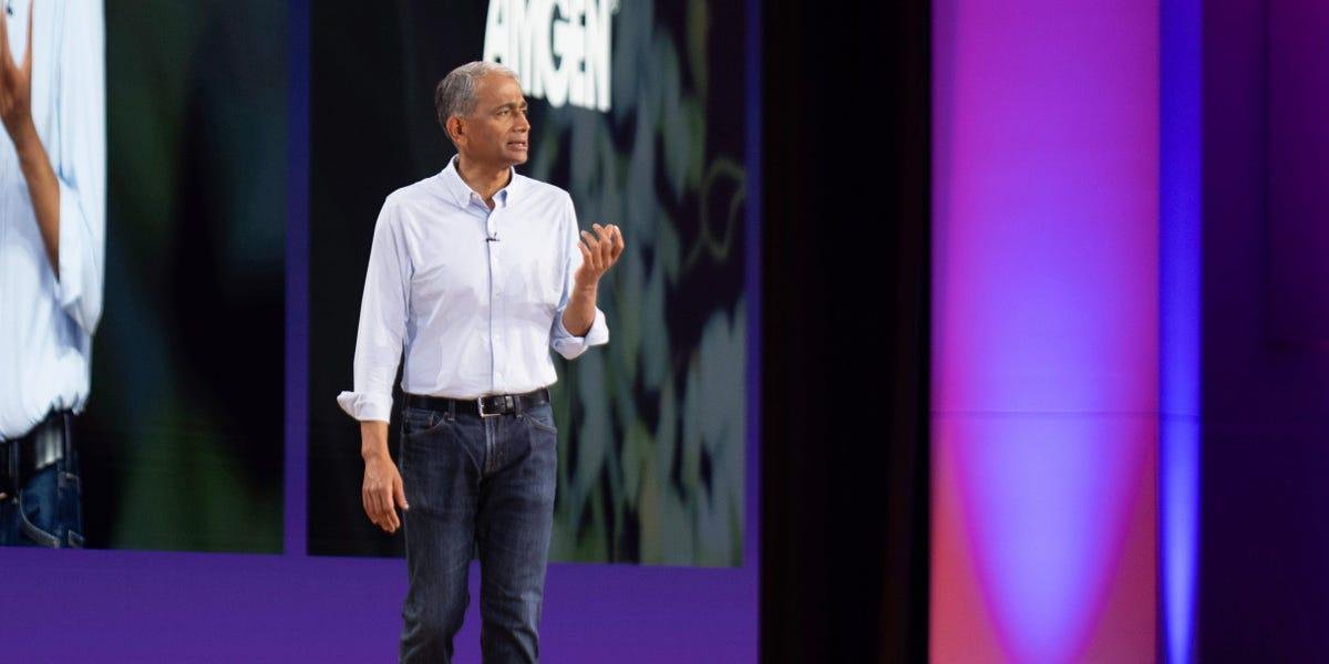 Ejecutivo de Microsoft sugiere que los agentes de IA necesitarán comprar licencias de software
