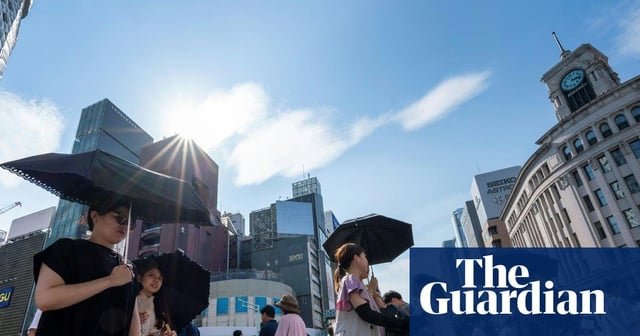 Las personas tienen una tendencia natural a girar a la izquierda al caminar, un sesgo observado en todos los países, edades y sexos, pero la razón sigue sin estar clara