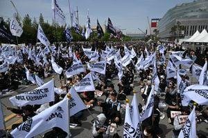 Empleados de chips de Samsung recibirán bonificación promedio de $340,000 en pleno auge de la IA
