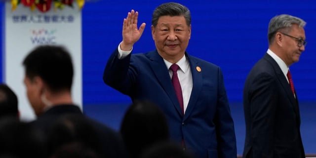 Xi Jinping defiende el código abierto en IA: 'China está lista para ser más abierta'
