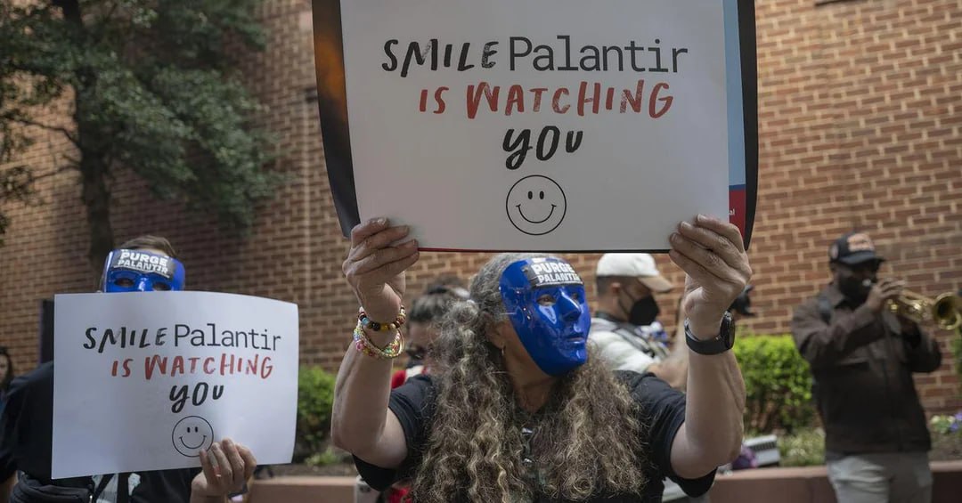 Los empleados de Palantir empiezan a preguntarse si son los malos