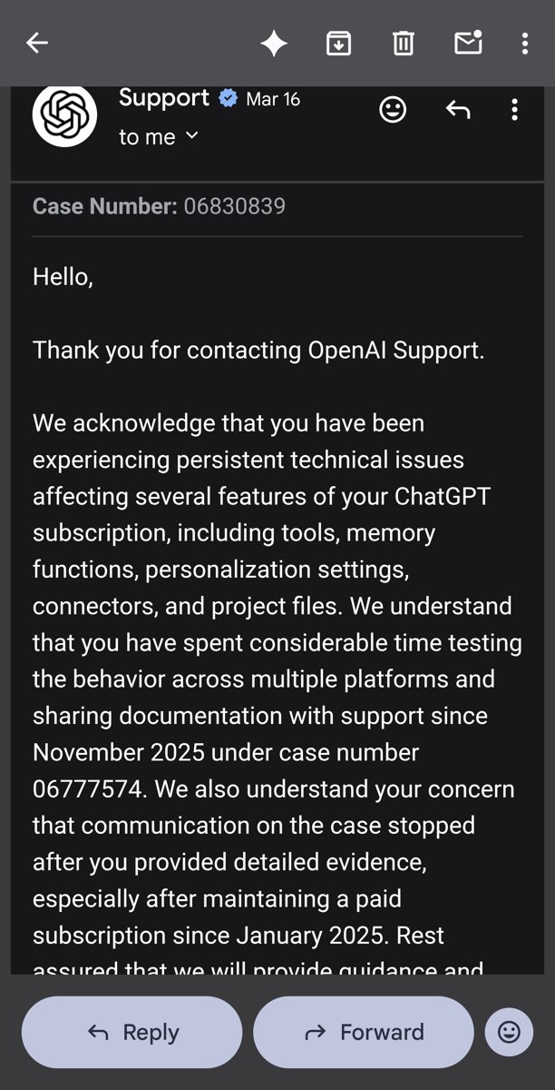 Baneado por OpenAI tras reportar un secuestro de credenciales en vivo: la odisea de un desarrollador