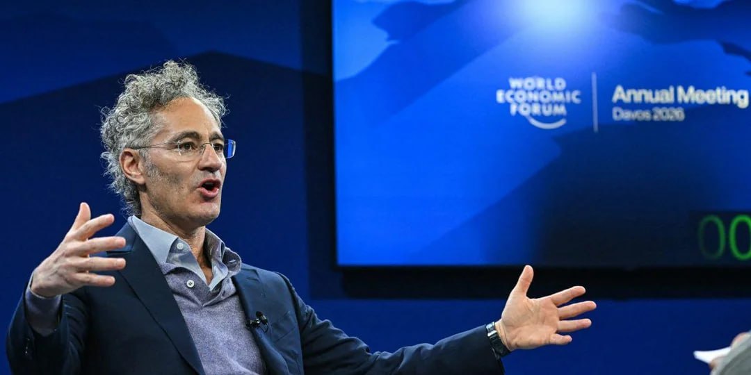 CEO de Palantir: la IA destruirá los trabajos de humanidades