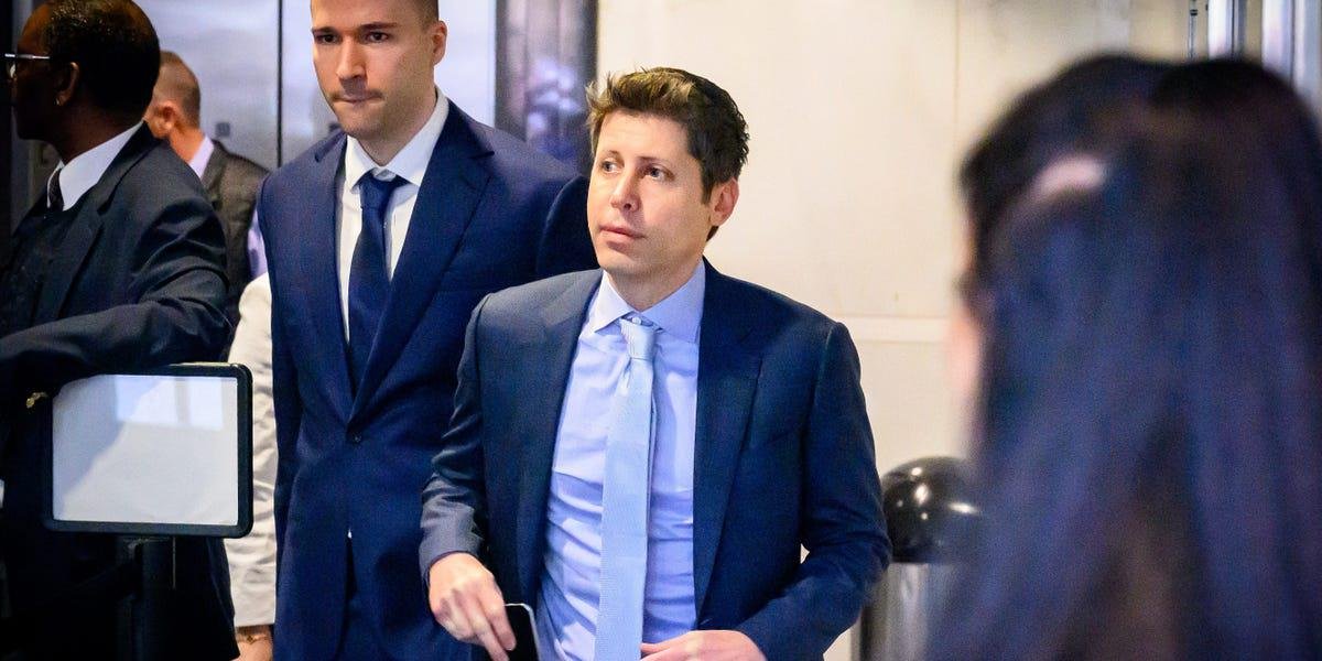 Sam Altman testifica: Musk quería "control total" de OpenAI para heredarlo a sus hijos